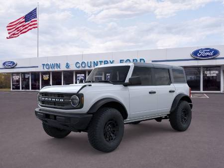 2026 Ford Bronco Base