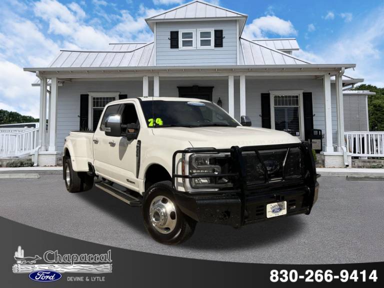 2024 Ford Super Duty F-350 DRW LARIAT