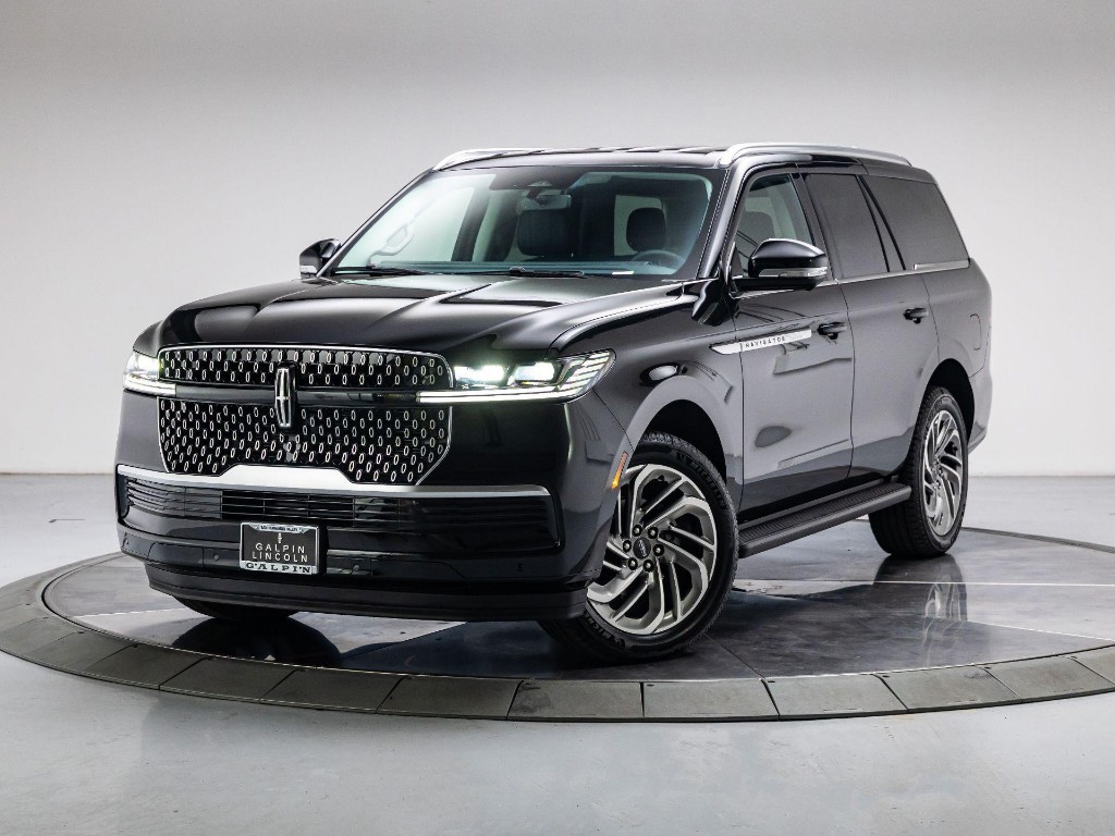 2027 Lincoln Navigator Premiere