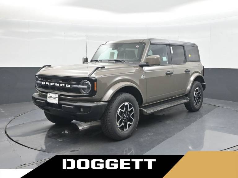 2026 Ford Bronco Outer Banks