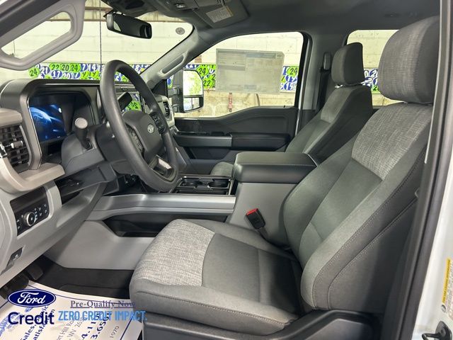 2026 Ford F-250 Super Duty XLT - Photo 9