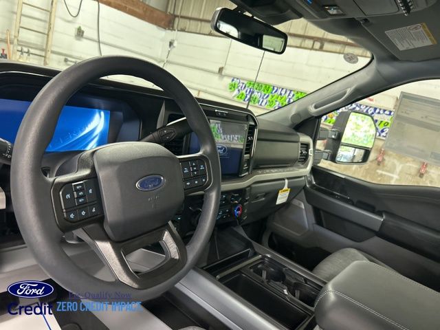 2026 Ford F-250 Super Duty XLT - Photo 13