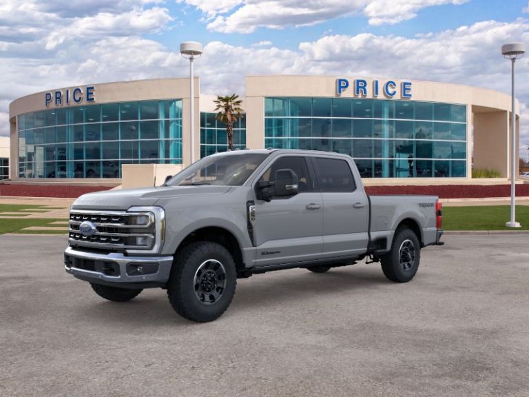 2026 Ford Super Duty LARIAT Tremor