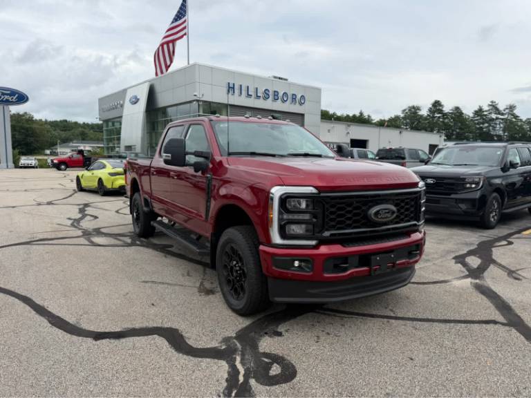 2026 Ford Super Duty F-350 SRW LARIAT