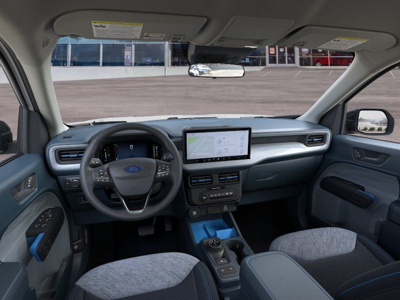 2025 Ford Maverick XLT - Photo 9