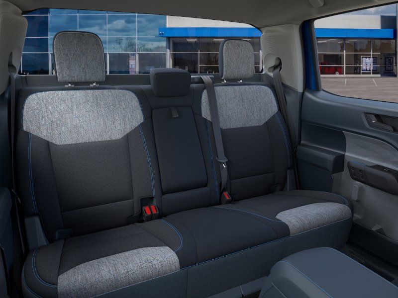 2025 Ford Maverick XLT - Photo 11