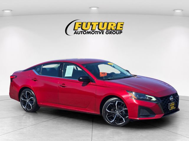 2024 Nissan Altima 2.5 SR