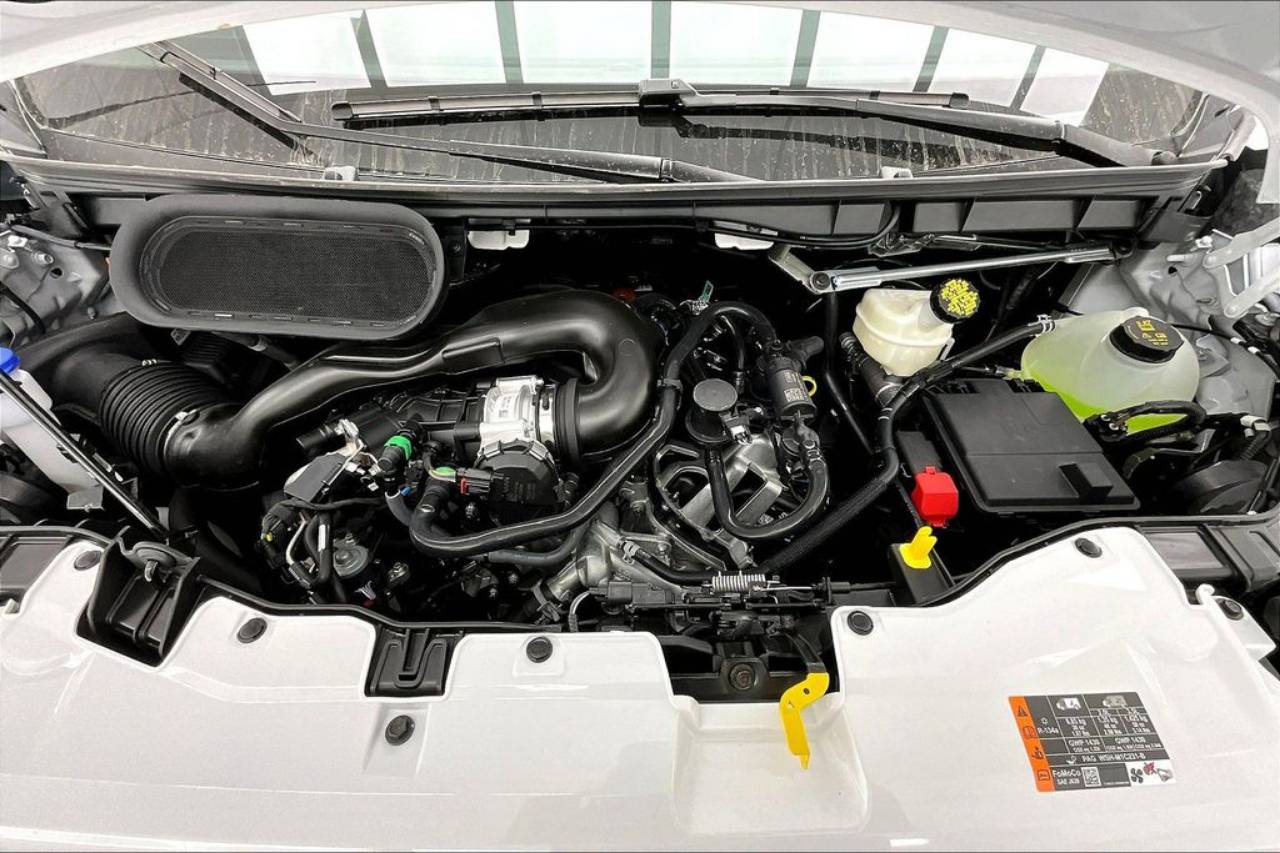 2025 Ford Transit Van Base - Photo 12