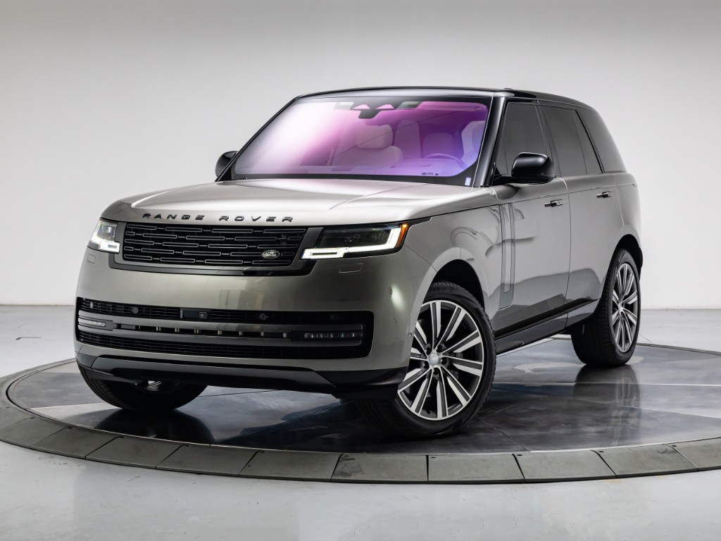 2023 Land Rover Range Rover P530 SE