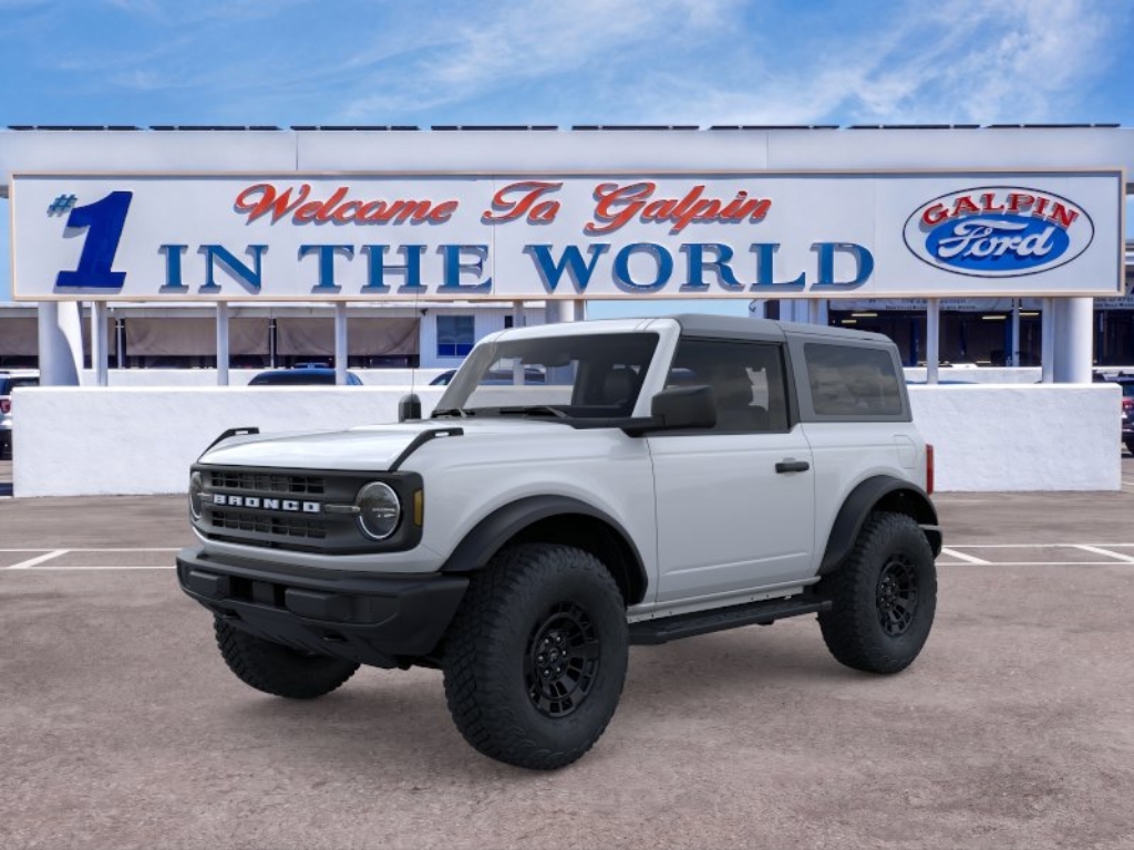2026 Ford Bronco Base