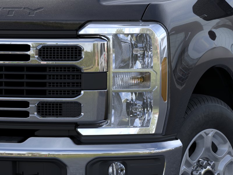 2026 Ford F-250 Super Duty XLT - Photo 15