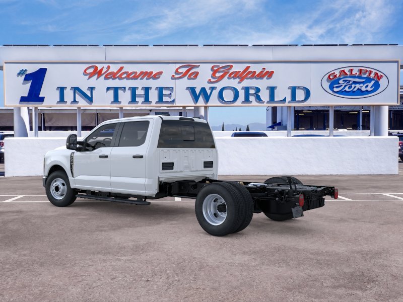 2026 Ford F-350 Super Duty Chassis Cab