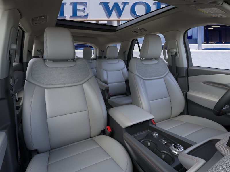 2026 Ford Explorer Active - Photo 10