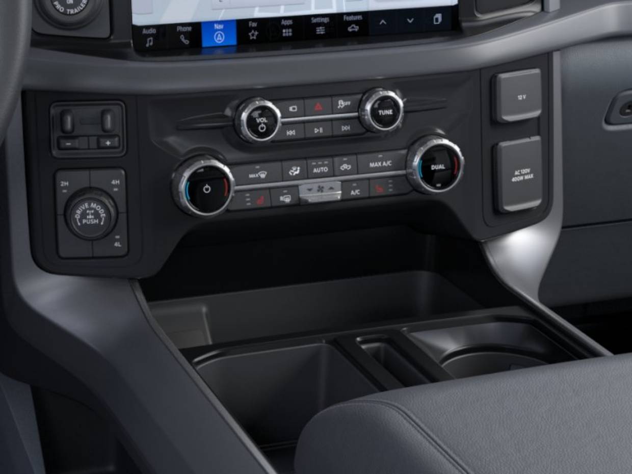 2026 Ford F-150 XLT - Photo 15