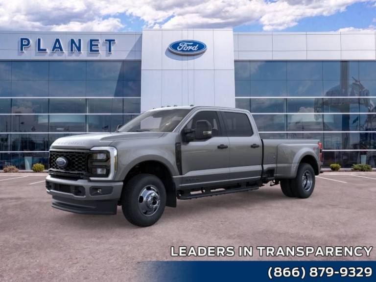 2026 Ford Super Duty F-350 DRW XL 4WD Crew Cab 8' Box