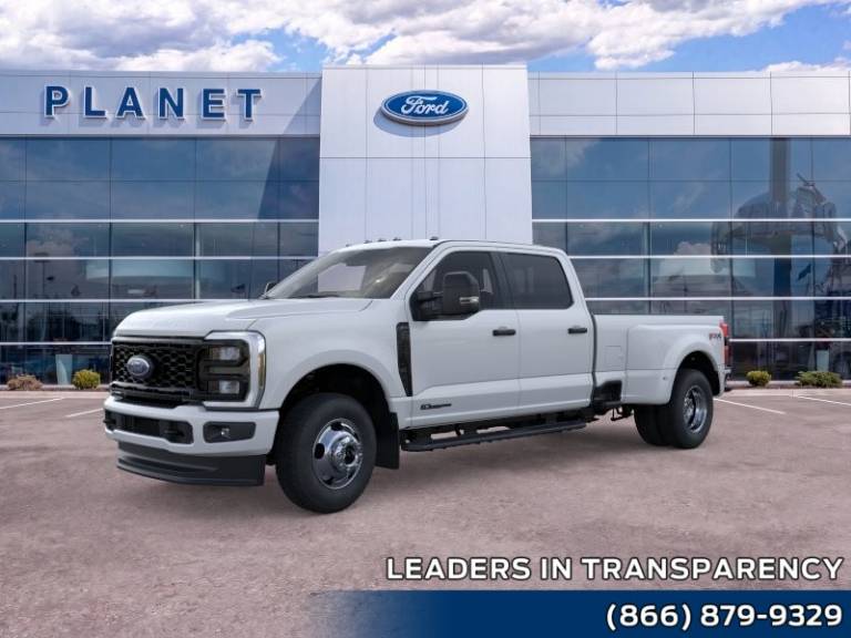 2026 Ford Super Duty F-350 DRW XL 4WD Crew Cab 8' Box
