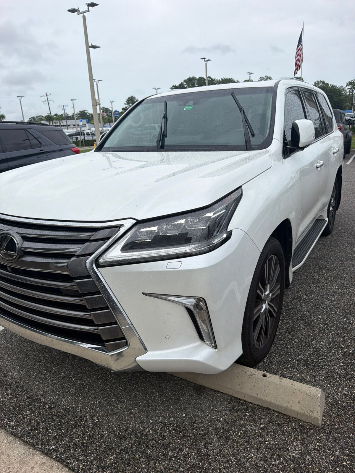 2019 Lexus LX 570