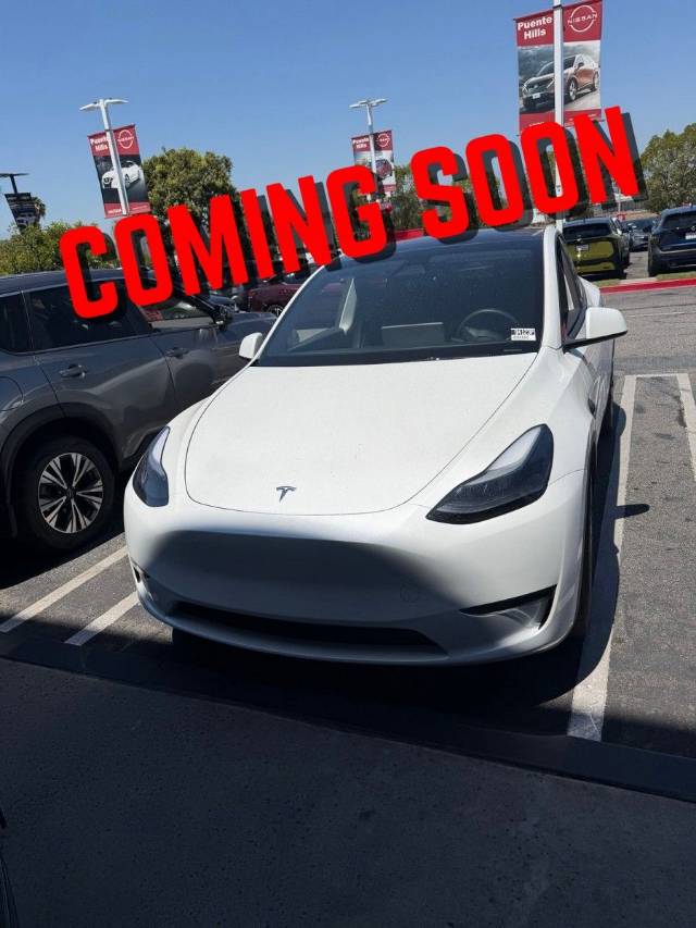 2025 Tesla Model Y Long Range