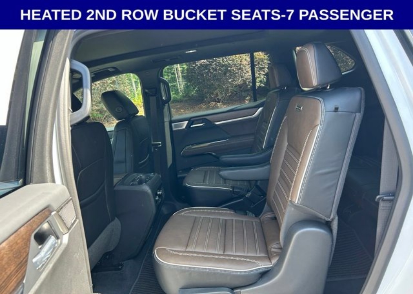 2026 GMC Acadia Denali Ultimate - Photo 8