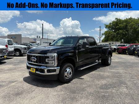 2026 Ford Super Duty F-350 DRW XLT