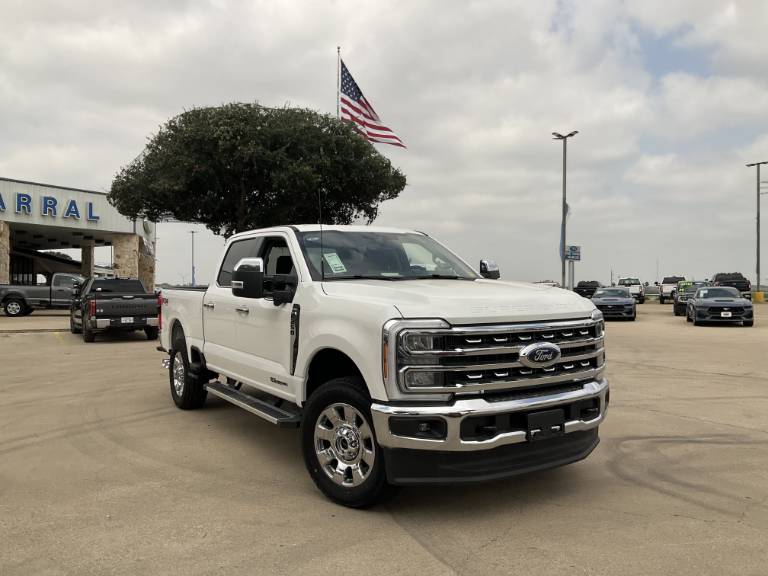 2026 Ford Super Duty F-250 SRW LARIAT