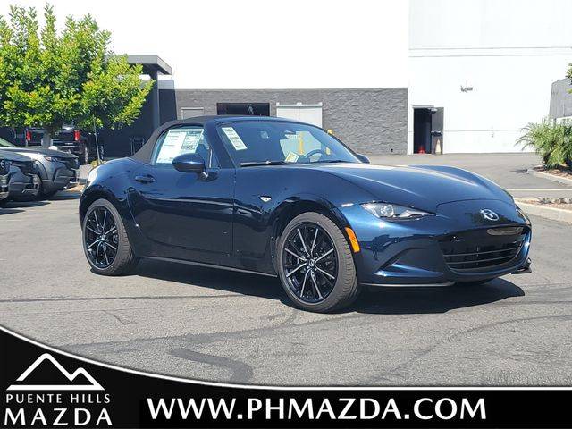 2026 Mazda MX-5 Miata Grand Touring