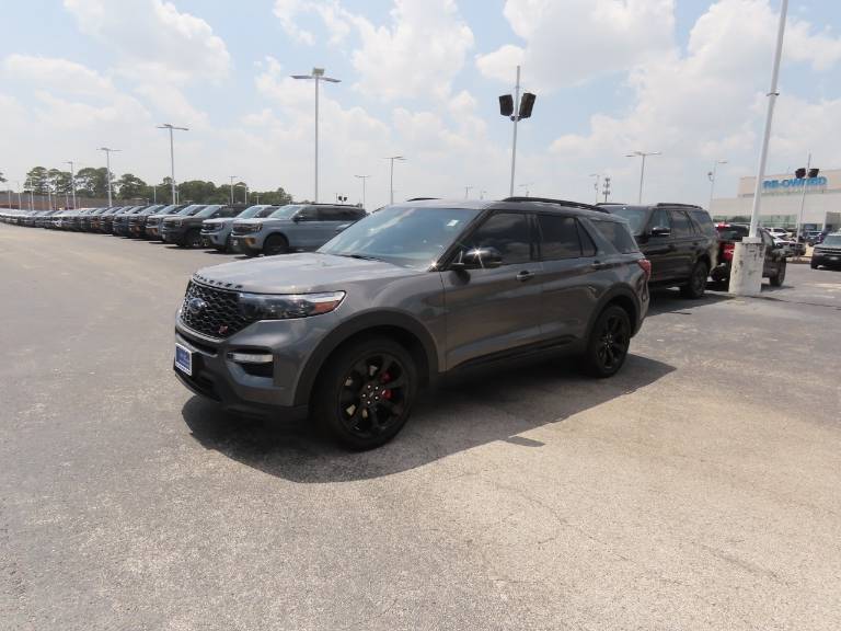 2023 Ford Explorer ST 4WD