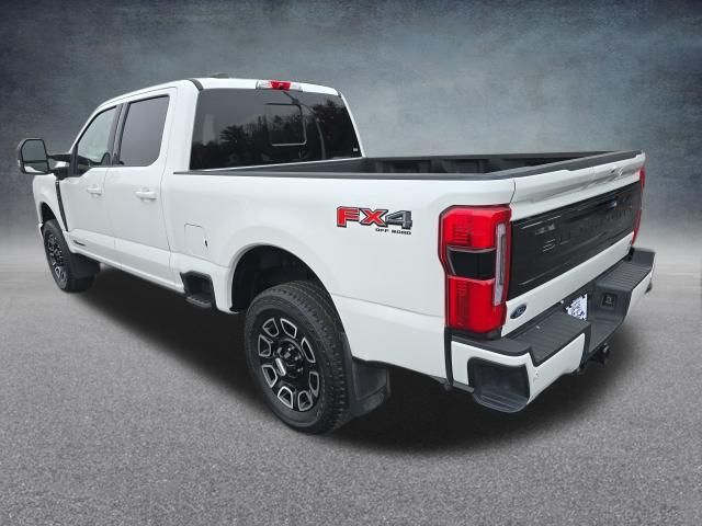 2025 Ford F-250 Super Duty Platinum - Photo 16