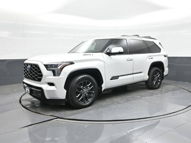 2023 Toyota Sequoia Platinum
