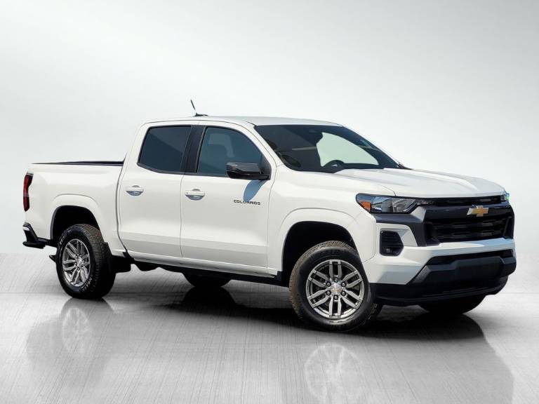 2024 Chevrolet Colorado LT