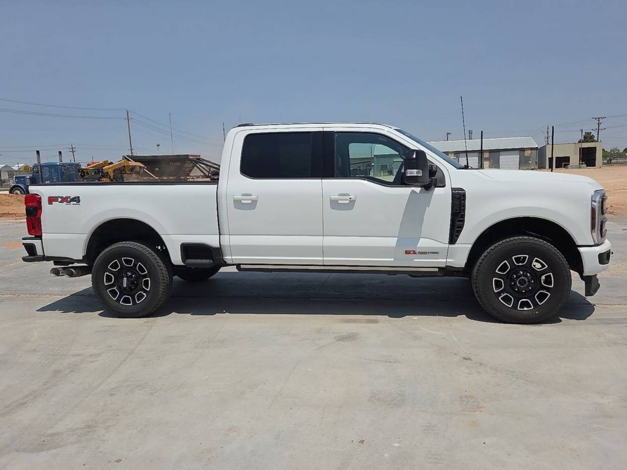 2026 Ford F-250 Super Duty Platinum - Photo 6