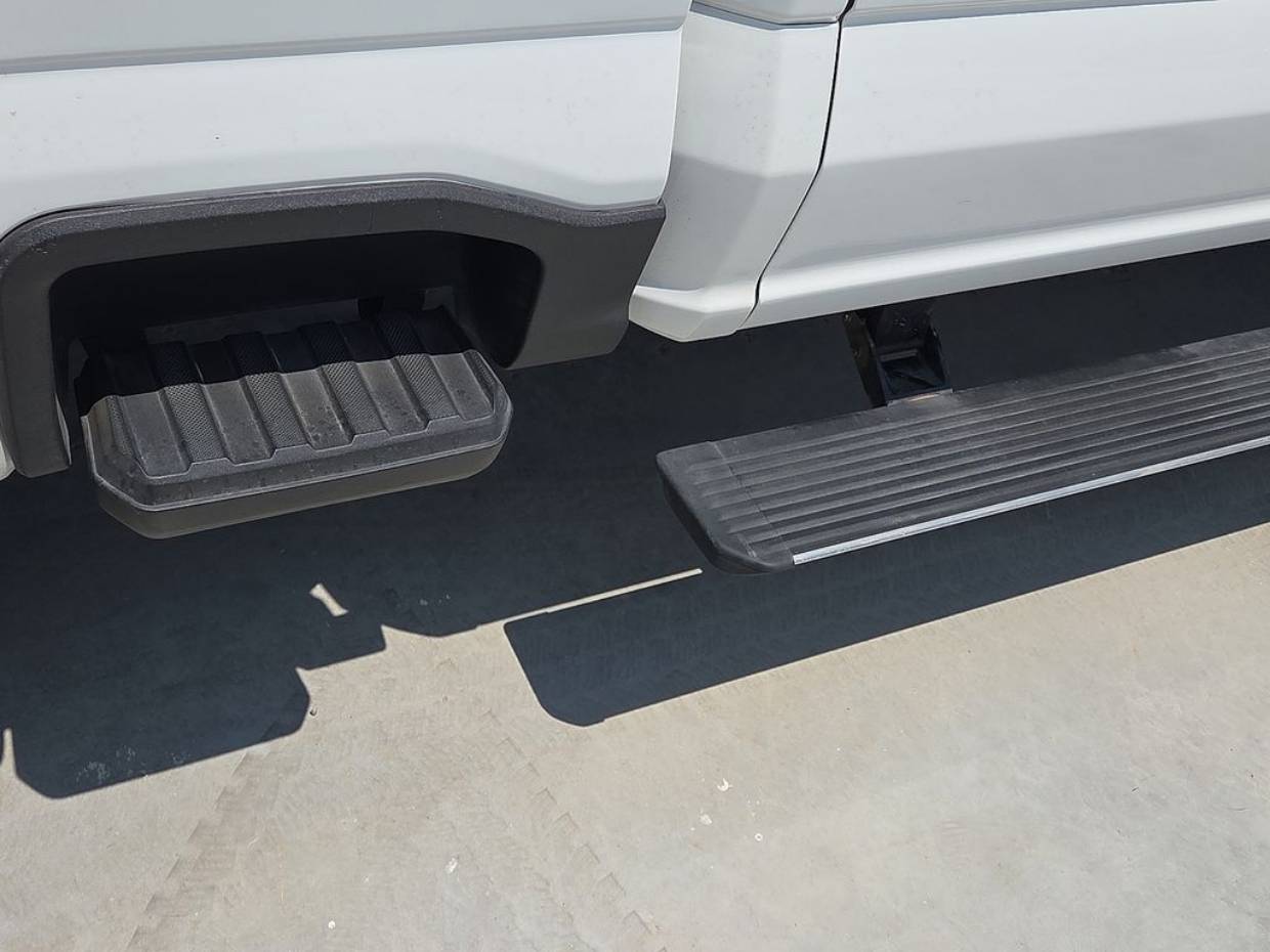 2026 Ford F-250 Super Duty Platinum - Photo 15