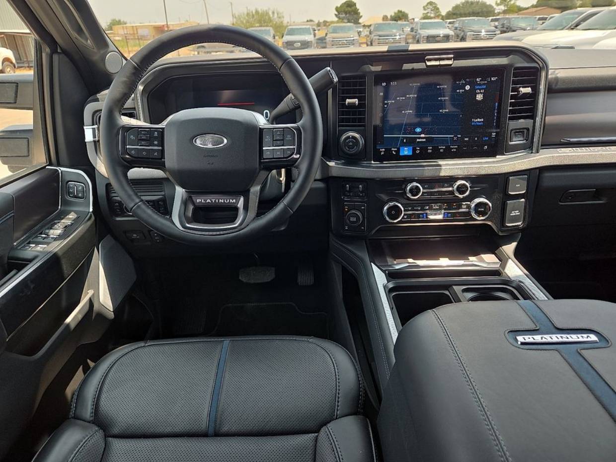 2026 Ford F-250 Super Duty Platinum - Photo 19