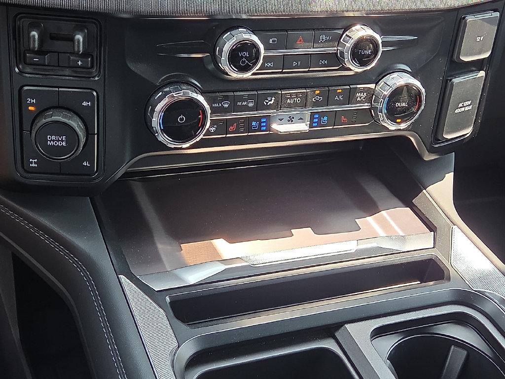 2026 Ford F-250 Super Duty Platinum - Photo 27