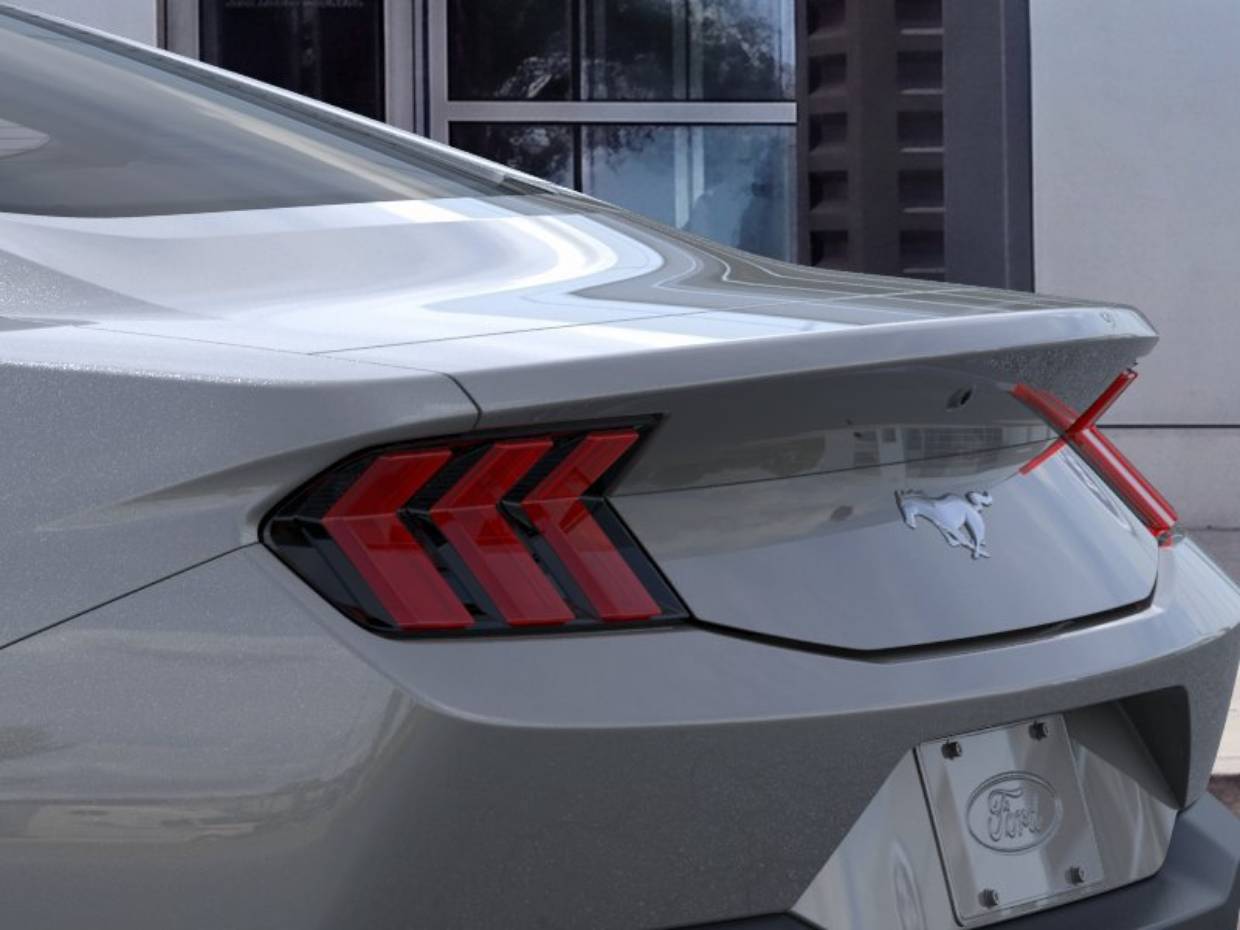 2025 Ford Mustang EcoBoost Fastback - Photo 22