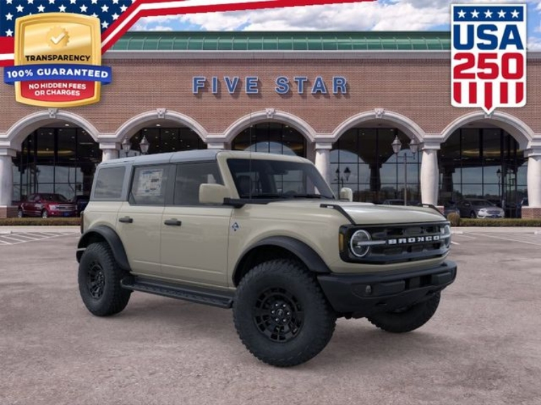 2026 Ford Bronco Outer Banks