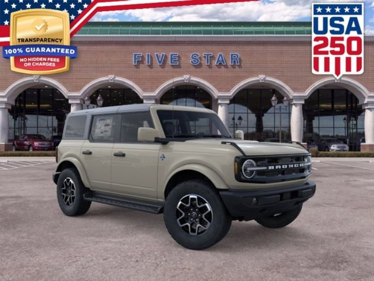 2026 Ford Bronco Outer Banks