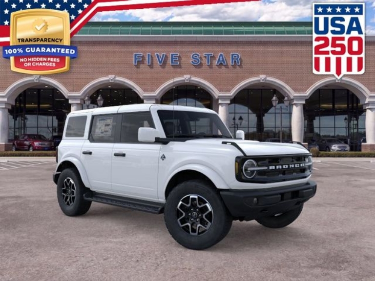 2026 Ford Bronco Outer Banks