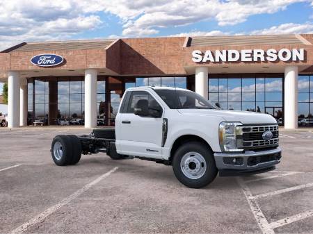 2026 Ford Super Duty F-350 DRW XL