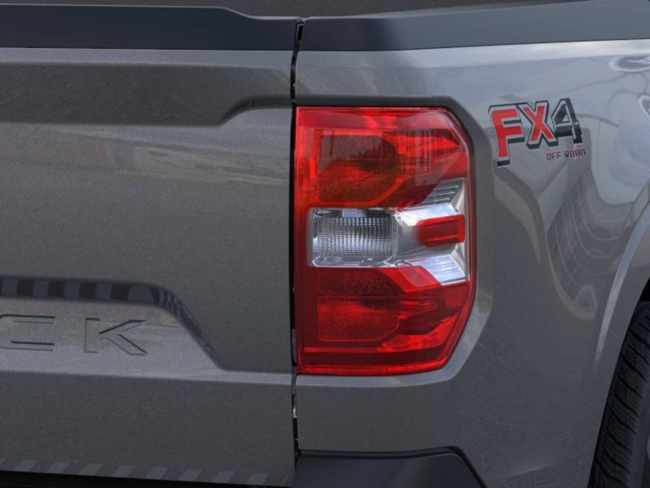 2025 Ford Maverick XLT - Photo 22