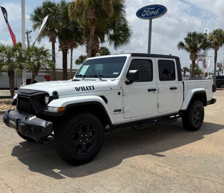 2023 Jeep Gladiator Willys