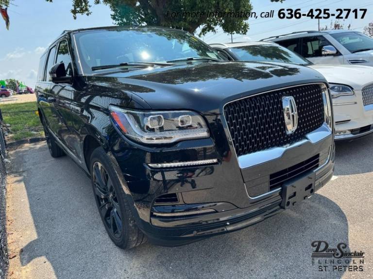 2023 Lincoln Navigator L Reserve