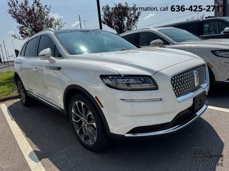 2022 Lincoln Nautilus Reserve