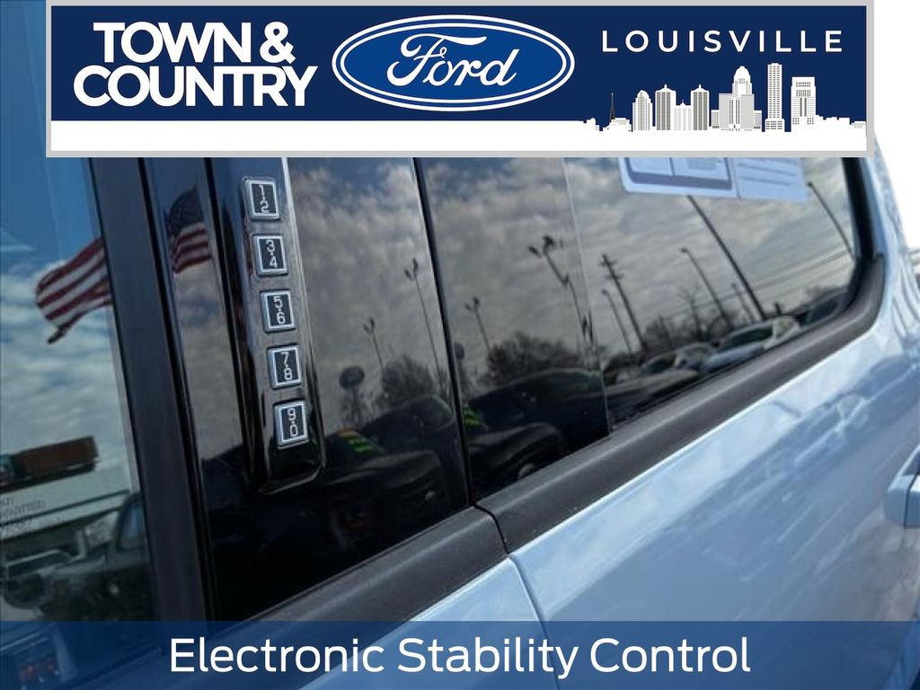 2023 Ford F-150 XLT - Photo 23