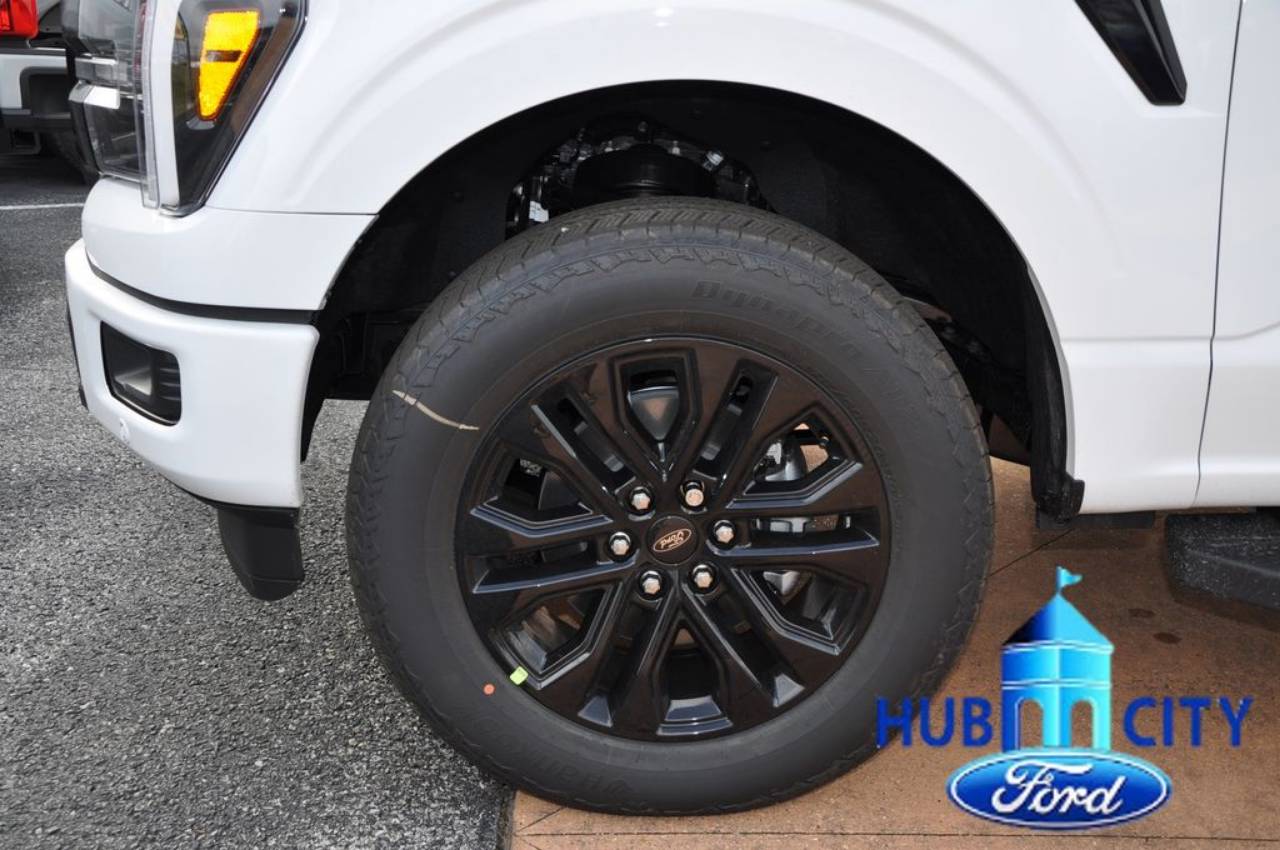 2026 Ford F-150 Lariat - Photo 9
