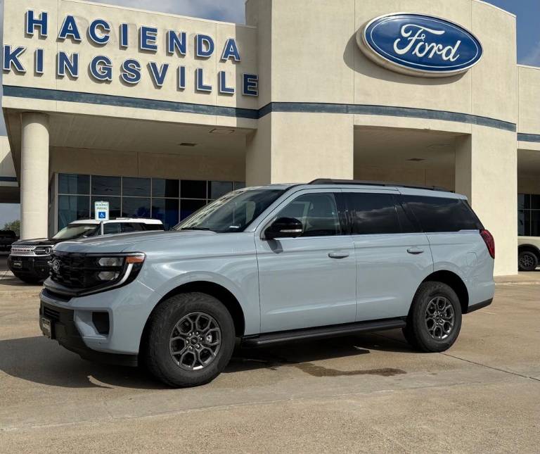 2027 Ford Expedition Active