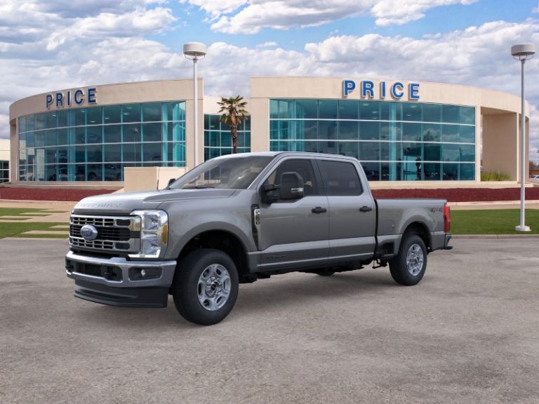2026 Ford Super Duty XLT