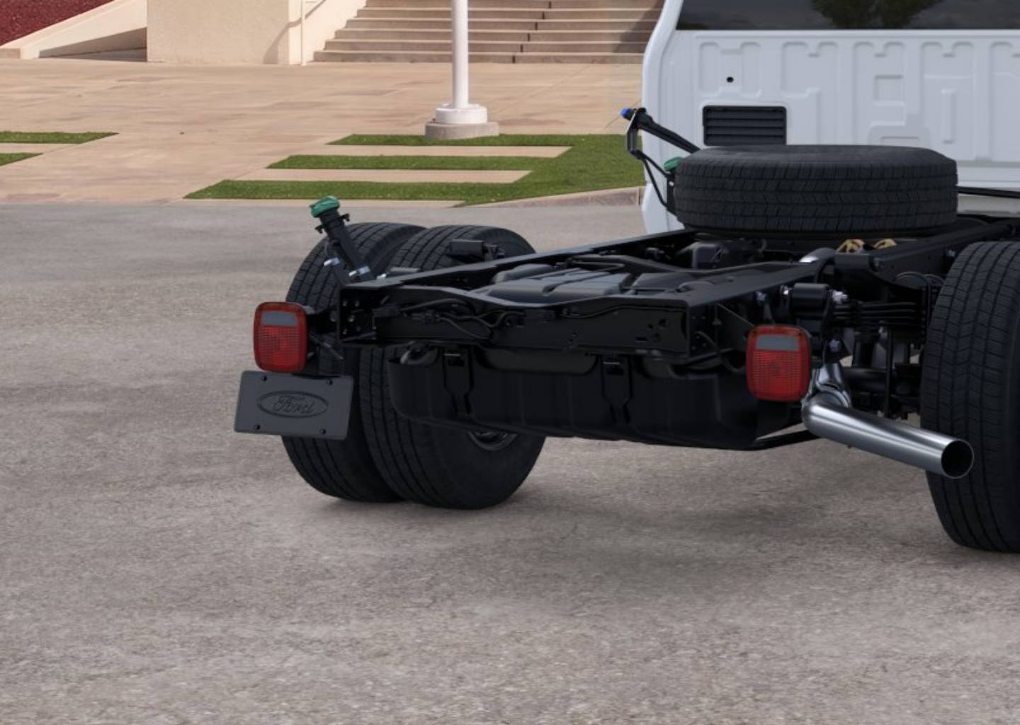 2026 Ford F-350 Super Duty Chassis Cab XLT - Photo 21