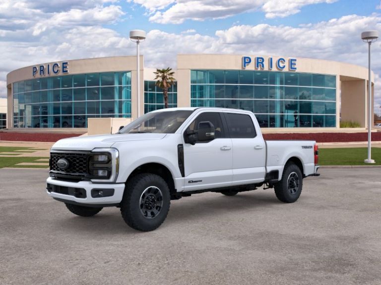 2026 Ford Super Duty LARIAT Tremor