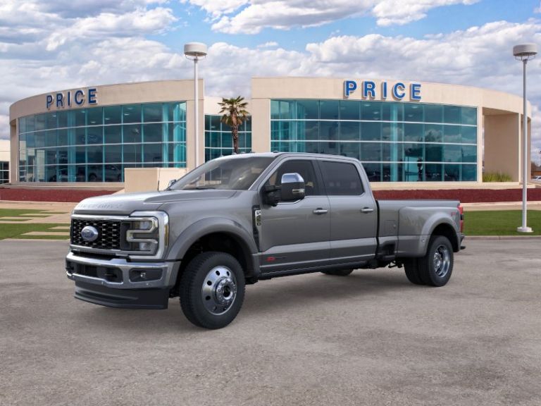 2026 Ford Super Duty LARIAT